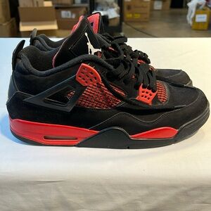 Nike Air Jordan Red Thunder